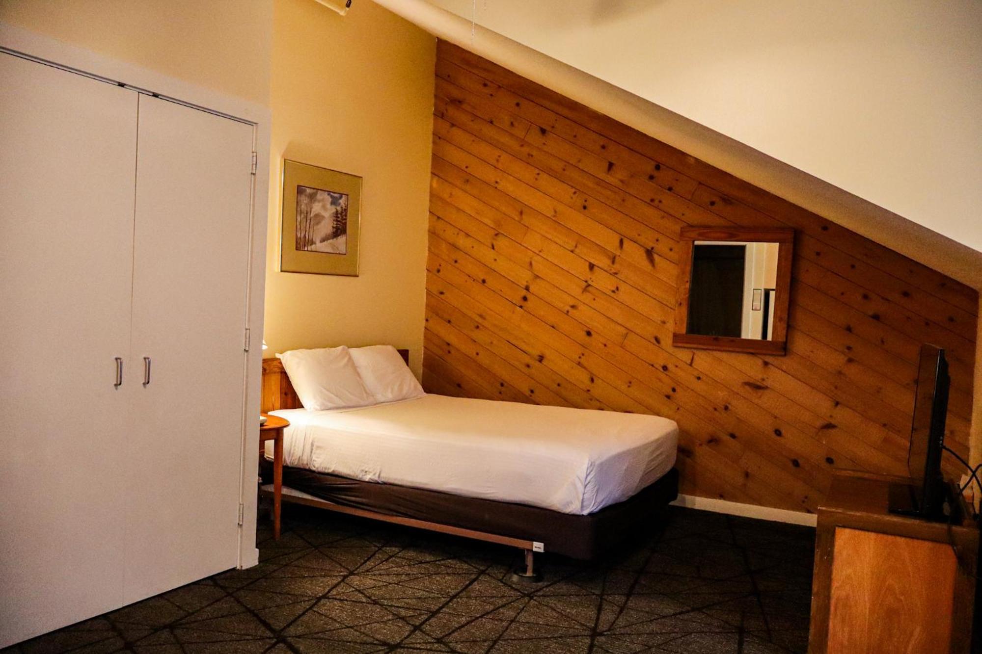 Snowy Owl Inn Waterville Valley Exterior photo